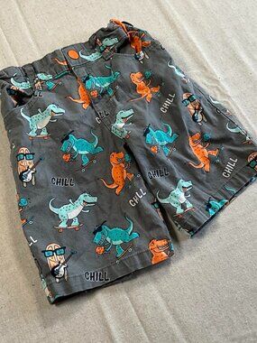 Boys 365 Kids Gray Pull On Casual Dinosaur Print Shorts (Sz 7)